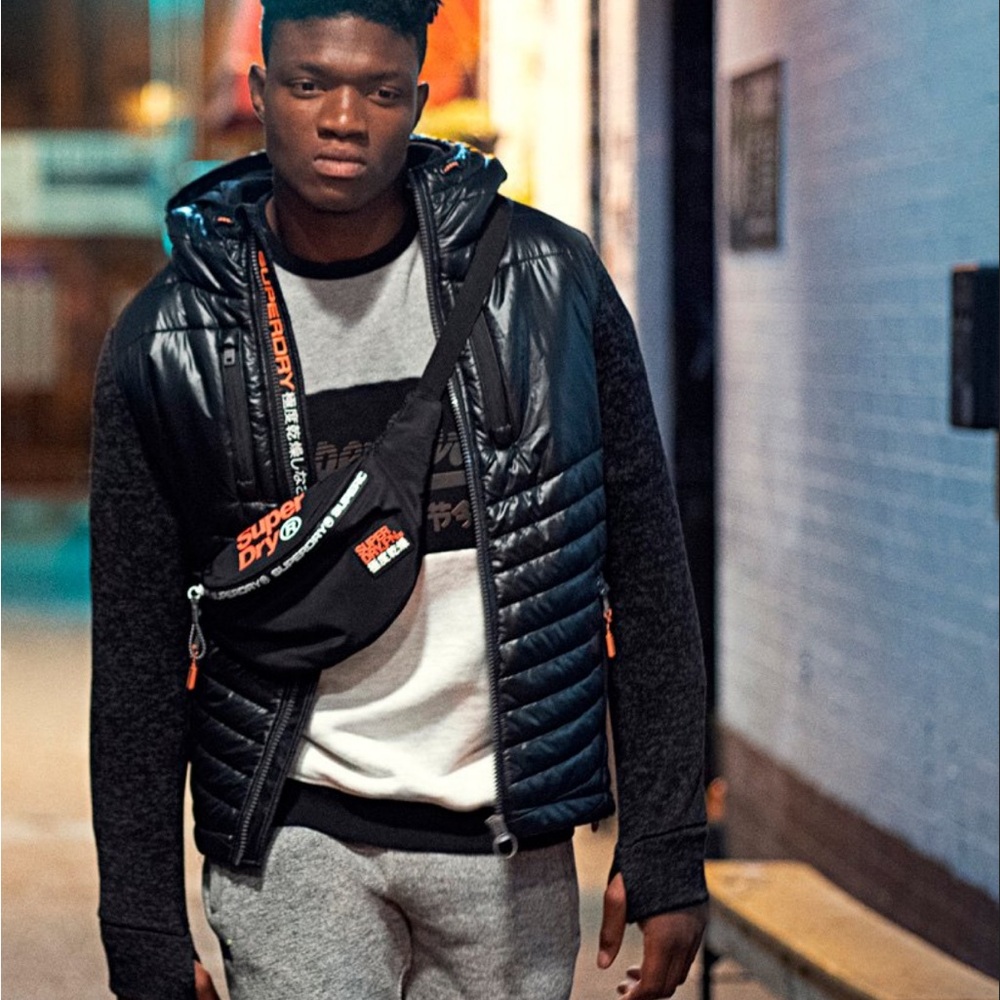Superdry Men's Storm Hybrid Zip Hoodie in Black Granite Marl